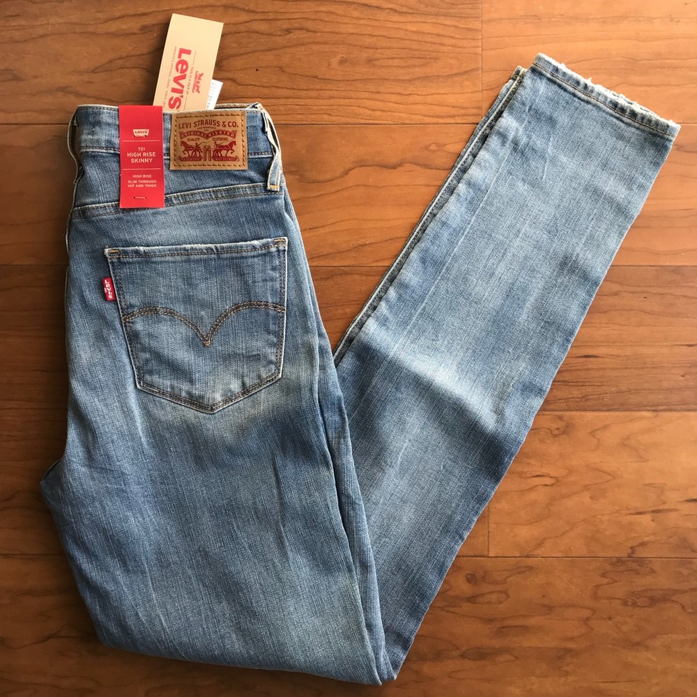 Levi’s 721 High Rise Skinny